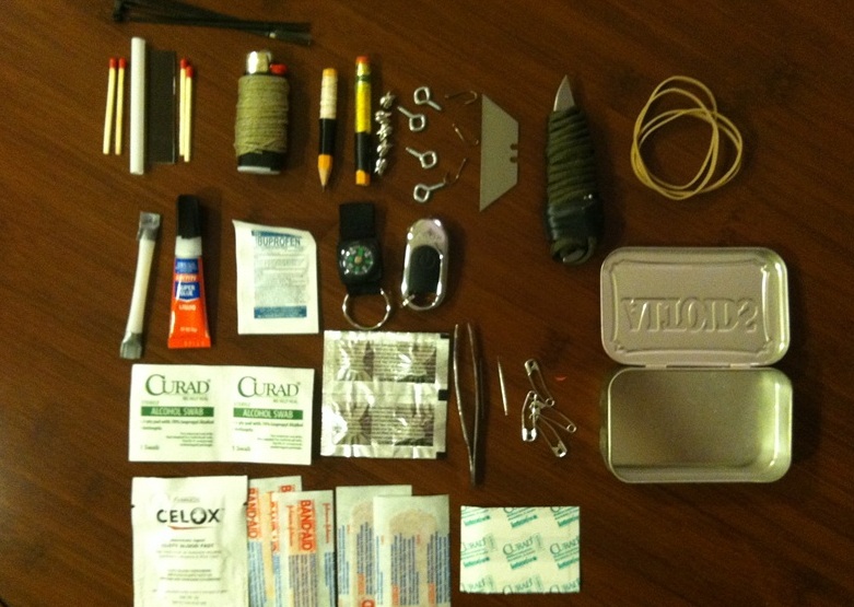 Altoids Survival Kit Supplies 04v2